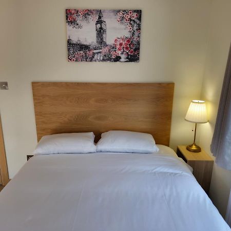 Homefield Lodge 런던 외부 사진